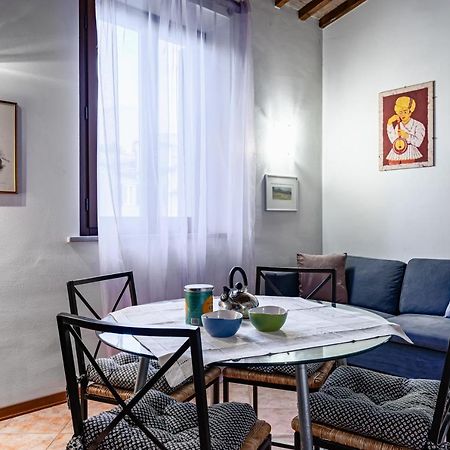 Arno River Quiet Apartment フィレンツェ エクステリア 写真